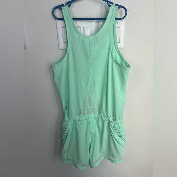 Ivivva by Lululemon RUN DAY FUN DAY RUNSIE Jumper Romper Mint Green Sz 14 Girls - Picture 10 of 10